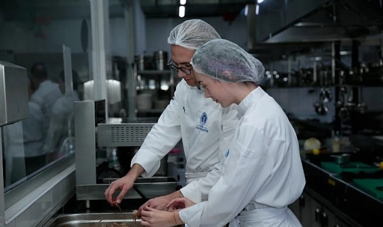 Öğrencilerden Mutfakta Yeşil Dönüşüm