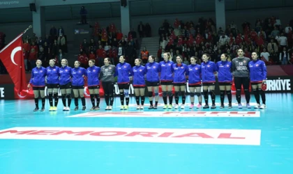 A Milli Kadın Takımı, Karadağ ve Sırbistan maçları için kampa giriyor