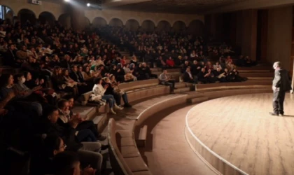 Ünlü sanatçı Cengiz Küçükayvaz ile kahkaha tufanı