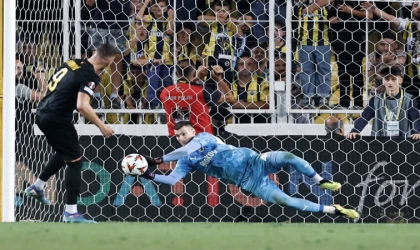 Fenerbahçe UEFA Avrupa’ya galibiyetle başladı