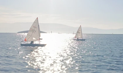 Foçalı yelkenciler doğdukları topraklarda yarıştı