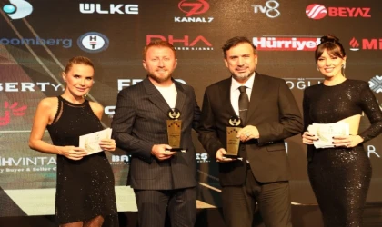 Ünlü isimler ’İz Bırakanlar’ zirvesinde buluştu