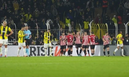 Kadıköy'de karanlık gece! Fenerbahçe, Athletic Bilbao'ya diş geçiremedi!