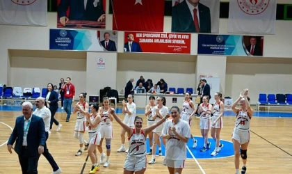 Aslan Yol Burhaniye Belediyespor Play-off’ta