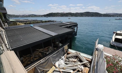 Boğaz’da Kaçak Yapılaşmaya Geçit Yok: İBB Yıkım Sürecini Başlattı