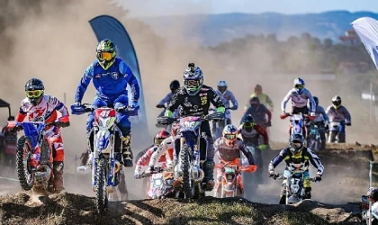 Startı Başkan verdi