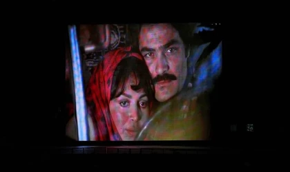 Kalamış Yaz Festivali Yeşilçam’ın sultanı Türkan Şoray ile başladı.