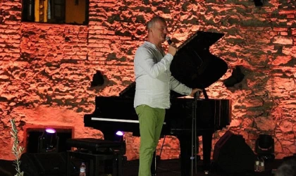 Tirilye’nin tarihi atmosferinde caz rüzgarı esti