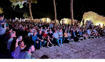 Phaselis Festivali’nde “Samida” sahne aldı