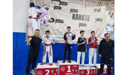 Aliağalı Karatecilerden Denizli’de Büyük Başarı