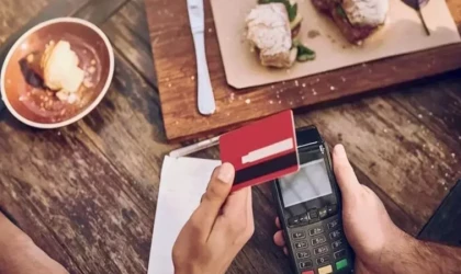 Resmi Gazete'de yayımlandı: Restoran ve kafelerdeki o ücretler kaldırıldı