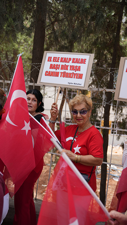 19 Mayıs coşkusu Buca'da sokaklara taştı