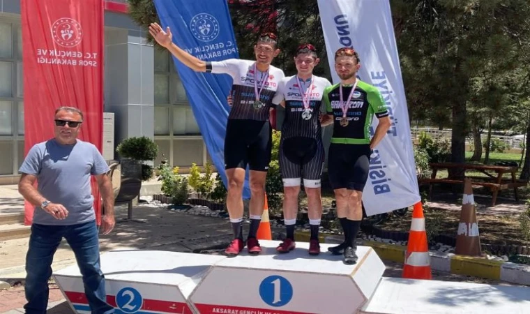 Yıldız pedallar Sakarya’yı gururlandırdı