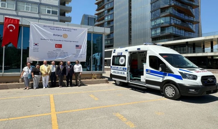 Küresel Barış Projesi’nden Türkiye’ye ambulans