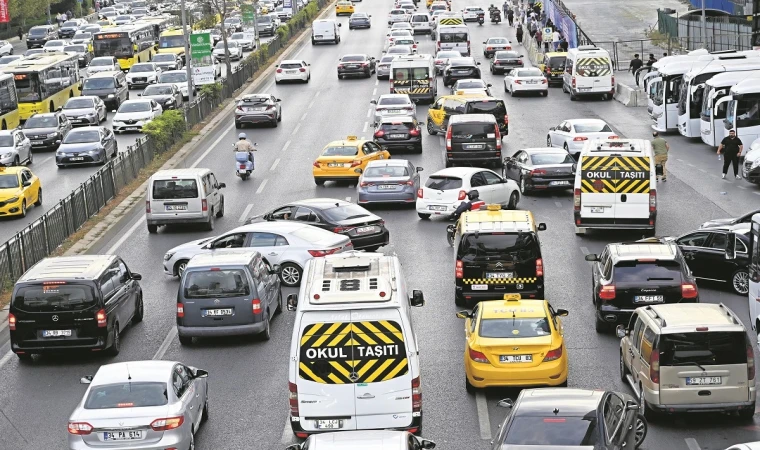 İstanbul’da eğitimin ilk gün trafiğine Valilik ayarı