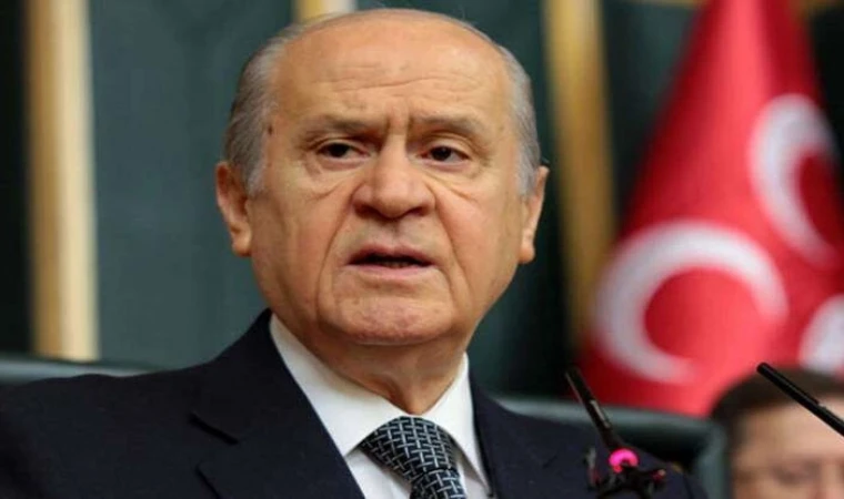 Bahçeli'den Amiyane Sözler: "Bu sözüm alayına kapak olacak"