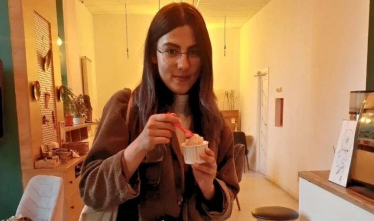Esila Ayık’a 36 gün sonra tahliye: Hepsi bırakılana kadar hiçbirimiz özgür değiliz