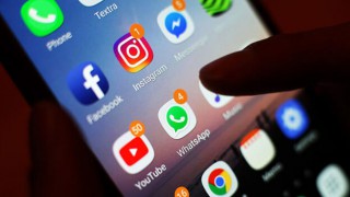 WhatsApp'ın kurucusu: Facebook'u silin, çünkü...