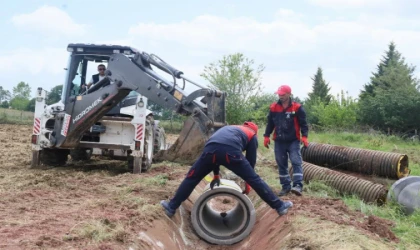 Kocaeli’de tarıma can veren sulama kanallarına bakım