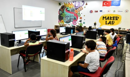 Yeni dönemin ilk mezunları