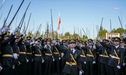 İhracı istenen teğmenlerden Akarsu'nun savunması: 'Marşların yasaklanması bizi derinden üzdü'