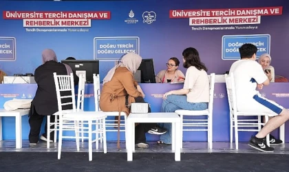 İBB’den YKS Tercih Döneminde Gençlere Rehberlik