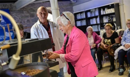 Torunlara kahve sözü: İleri yaş baristalar iş başında